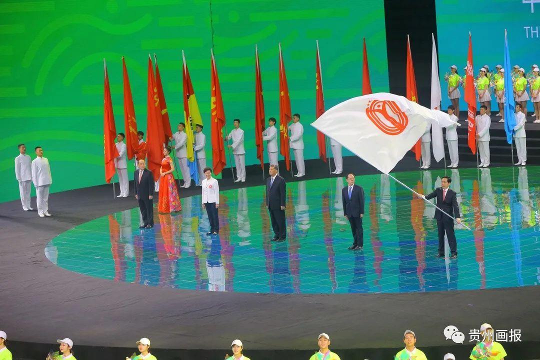 2025新澳门全年免费,全身心解答具体_原汁原味版57.117