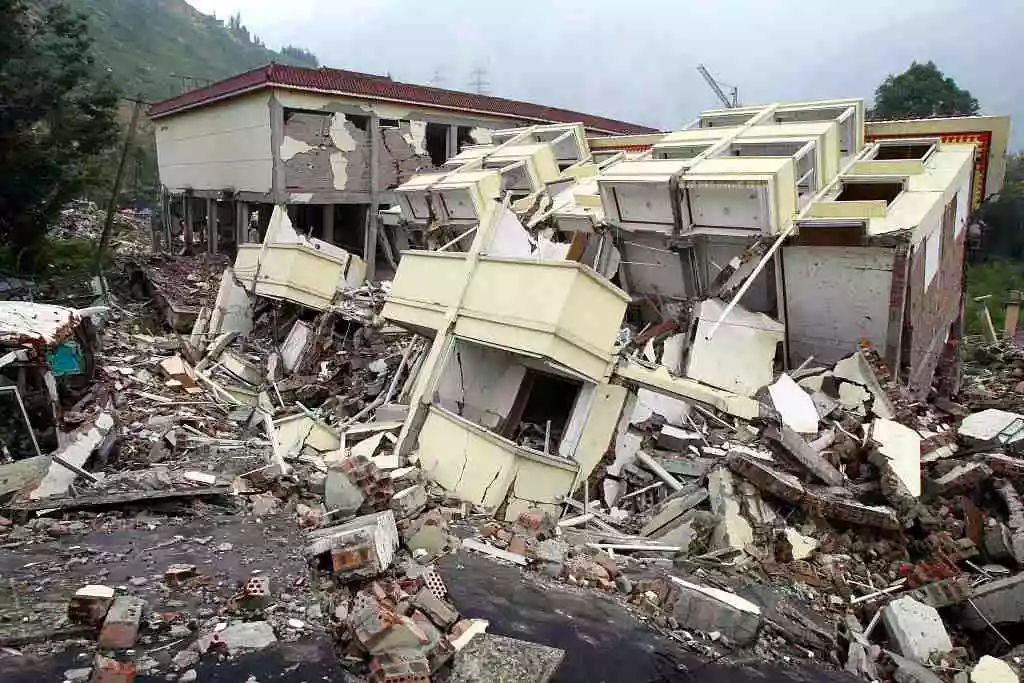 四川地震最新消息,实地考察数据解析_旗舰版52.68.73